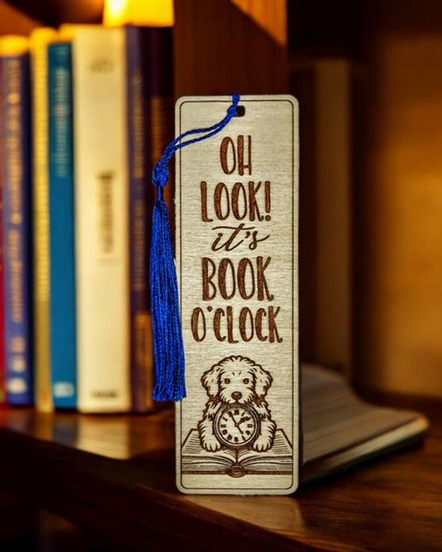 Bookmark - It&#039;s Book o&#039;Clock...