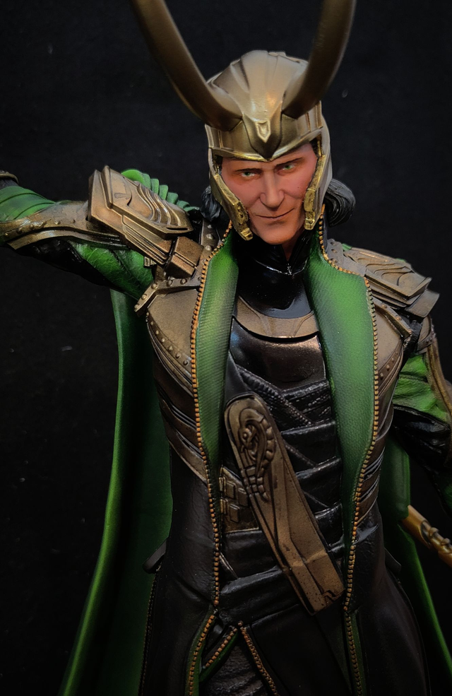 STATUE LOKI 1/6e 2 têtes