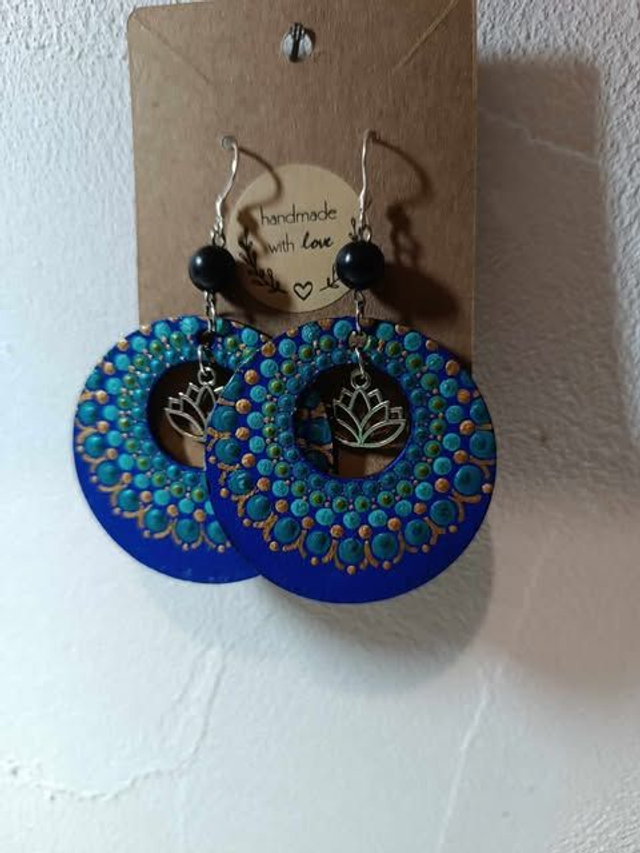 paire de boucles d&#039;oreilles 