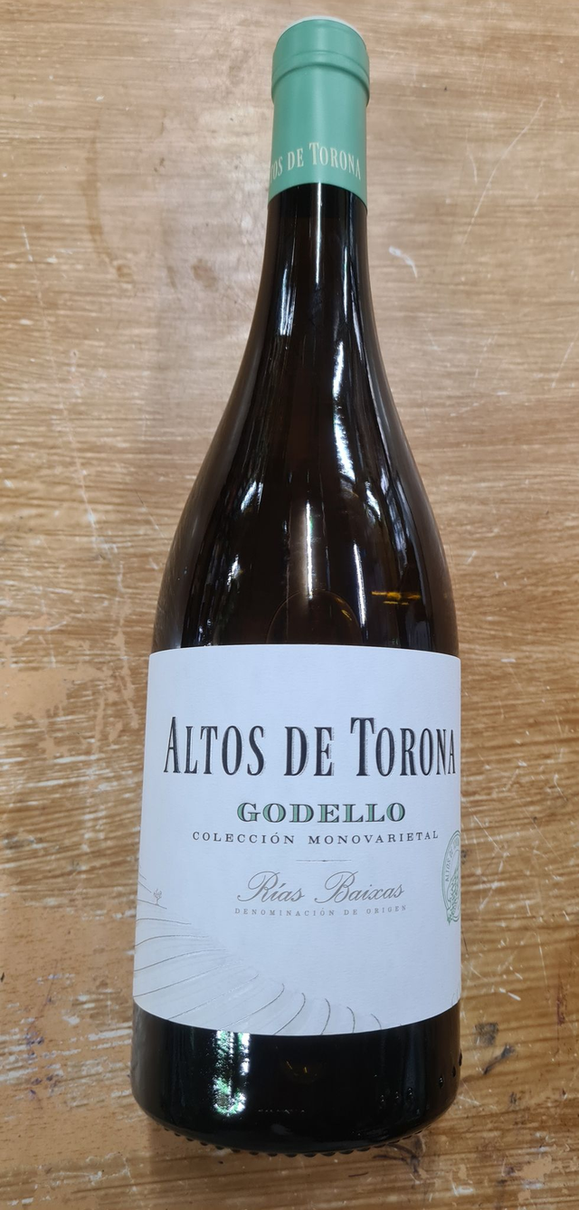Vino Godello 100% de O Rosal Altos de Torona. D.O. Rías Baixas