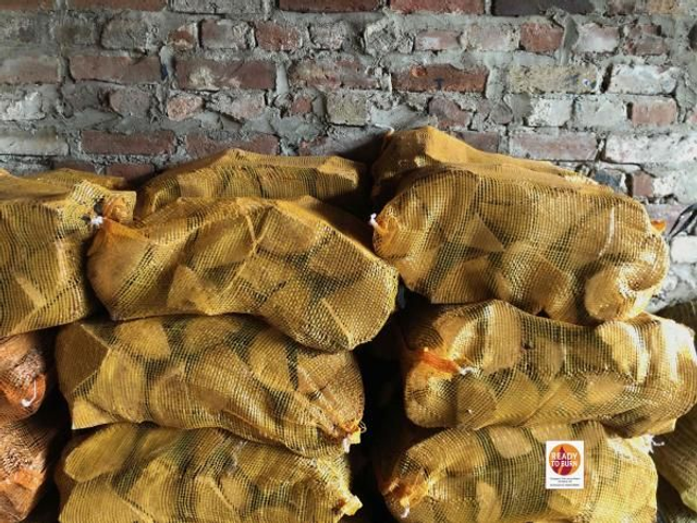 1 x OAK 25 Litre Net - Kiln dried hardwood