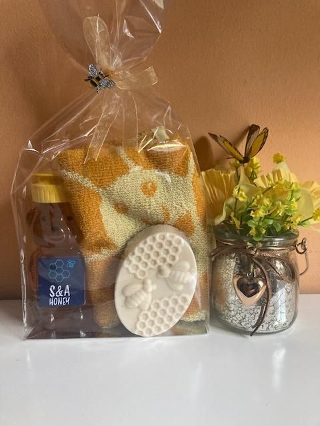 Honey and Soap Gift Bag 