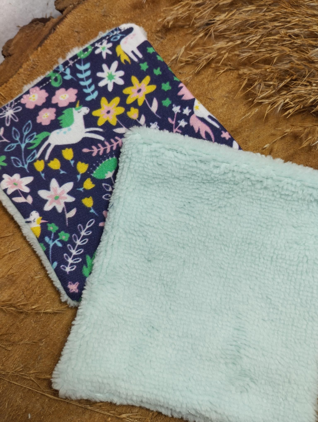 Coton lavable (à l&#039;unité) - Licorne et éponge bambou 