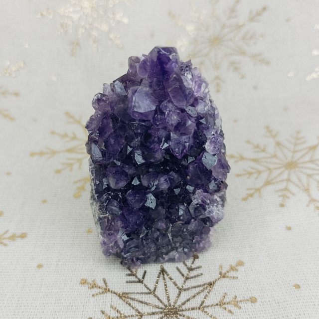 Améthyste Violette / Géode / Bord Brut / Grade AA+ / Uruguay / 110 gr