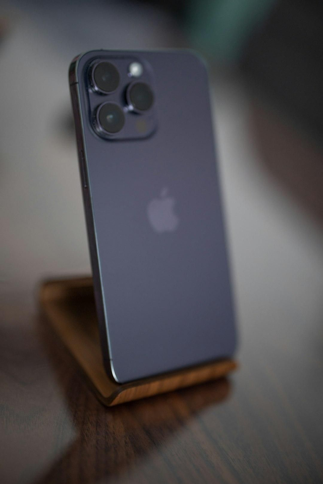 iPhone 14 (6.1" - 512 Go, 6 Go RAM) Minuit

