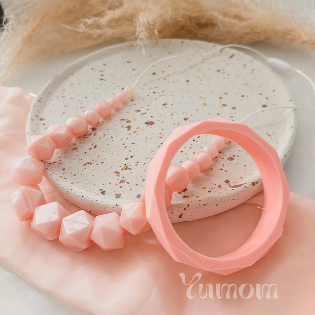 Pink Pearly - Collier d'allaitement, de portage et de dentition rose nacré