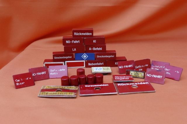 ÖBB Hinweisschilder