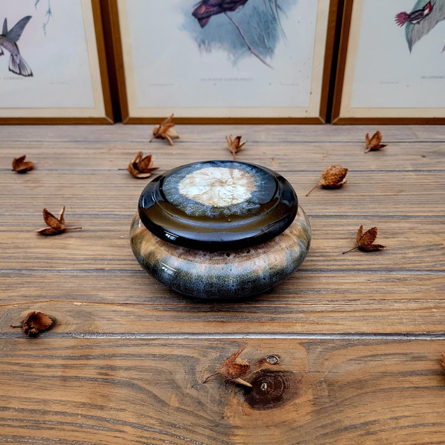 Bonbonnière ou boîte vintage en grès flammé