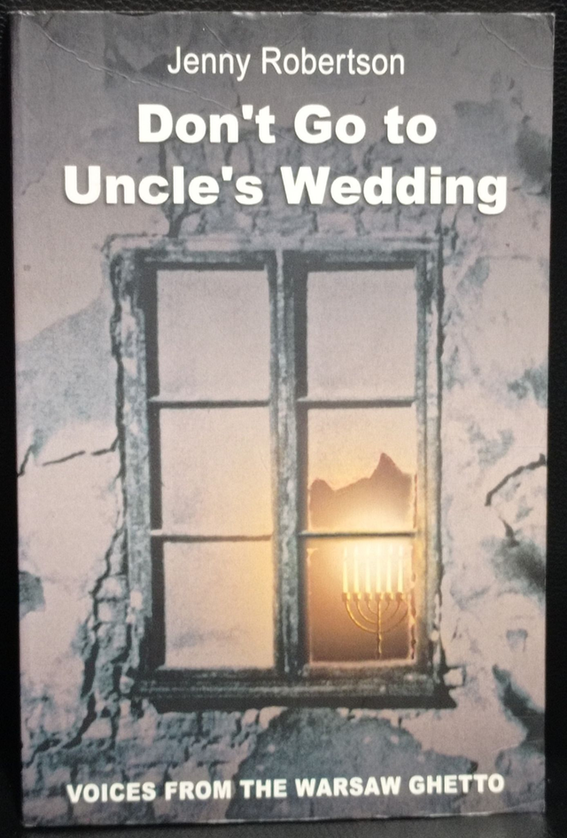 Don't Go to Uncle's Wedding de Jenny Robertson