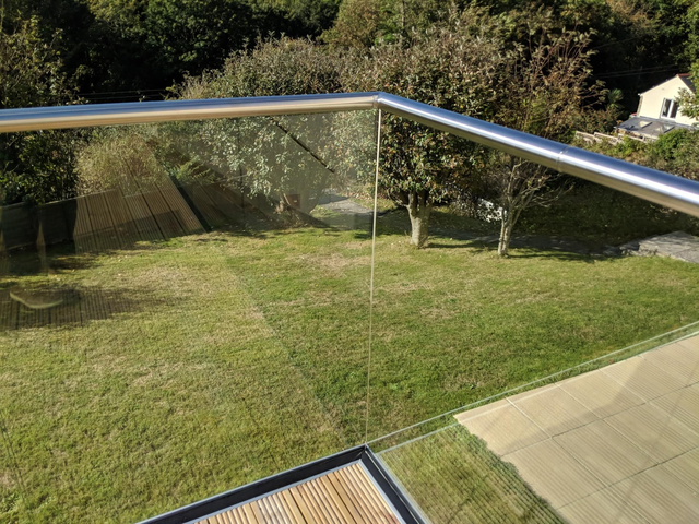 Per Metre Silver Round Handrail