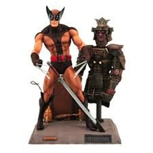 Marvel: Brown Wolverine Diamond Select Action Figure