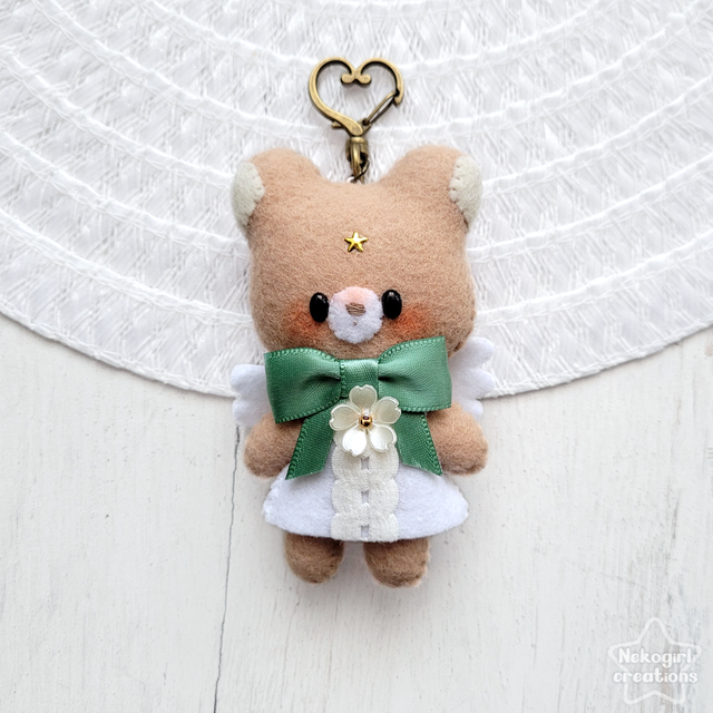 Peluche en feutrine fait-main - Ourson