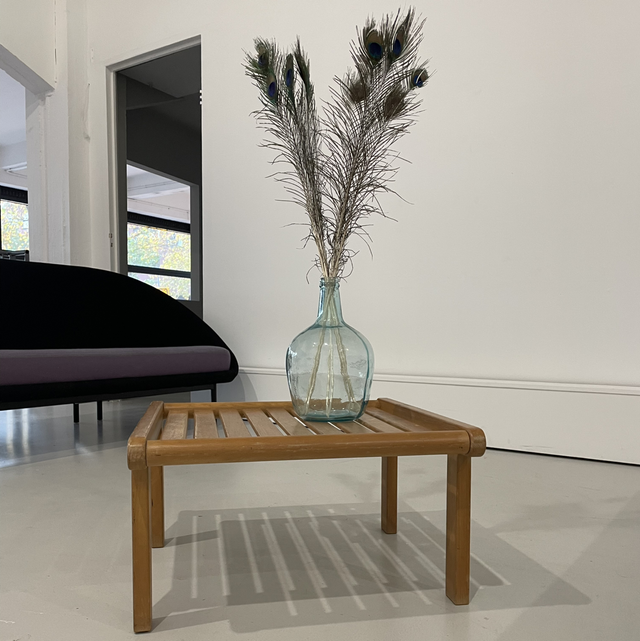 Slatted coffee table 