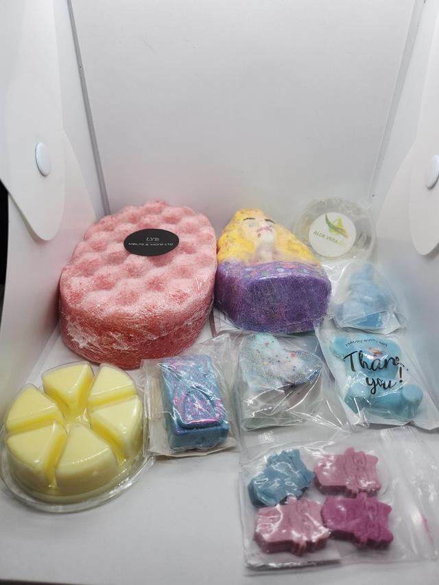 Home bath and wax bundle 