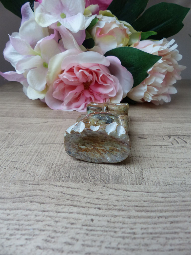 Ancienne Statuette Chouette en Pierre Sculptée à la Main – Figurine Chouette Vintage pour Collection, Décoration Naturelle, Cadeau Original