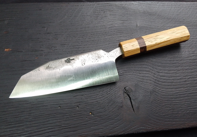 MYC Santoku (3)