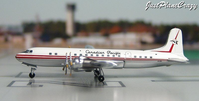 Canadian Pacific DC-6 (CF-CZV), Empress of Suva, 1:400 Aeroclassics