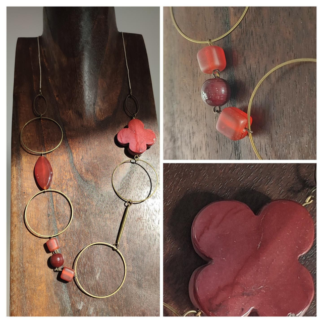 Z-Sautoir fleur en agate rouge - orange, perles en agate rouge foncé, anneaux bronze,réglable, pièce unique 