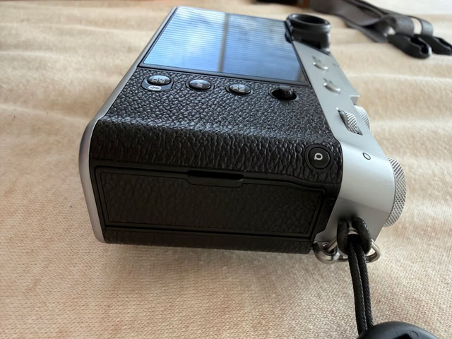 Fujifilm X100VI – Excellent Condition