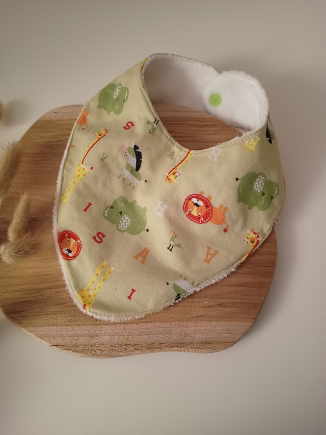 Bavoir bandana pour bébé
