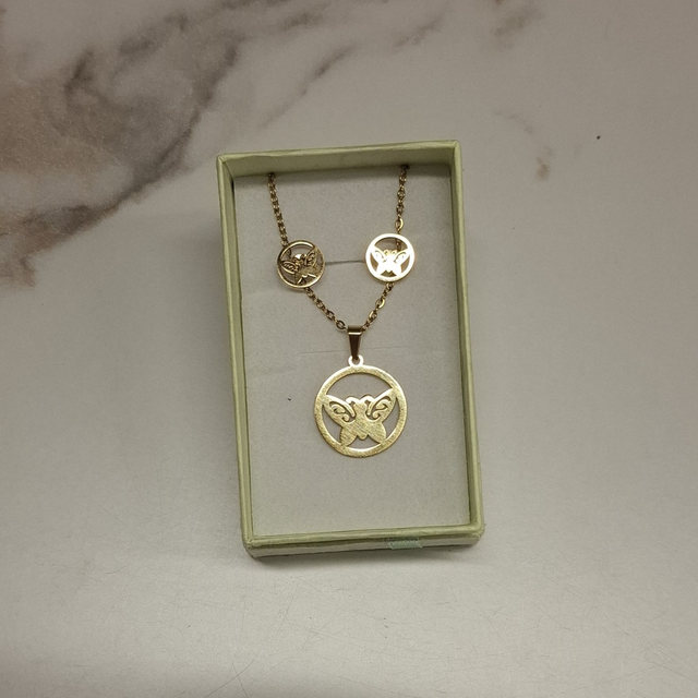 Necklace & Earring Set