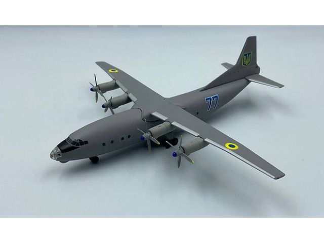 Antonov An-12 Ukraine Air Force 77