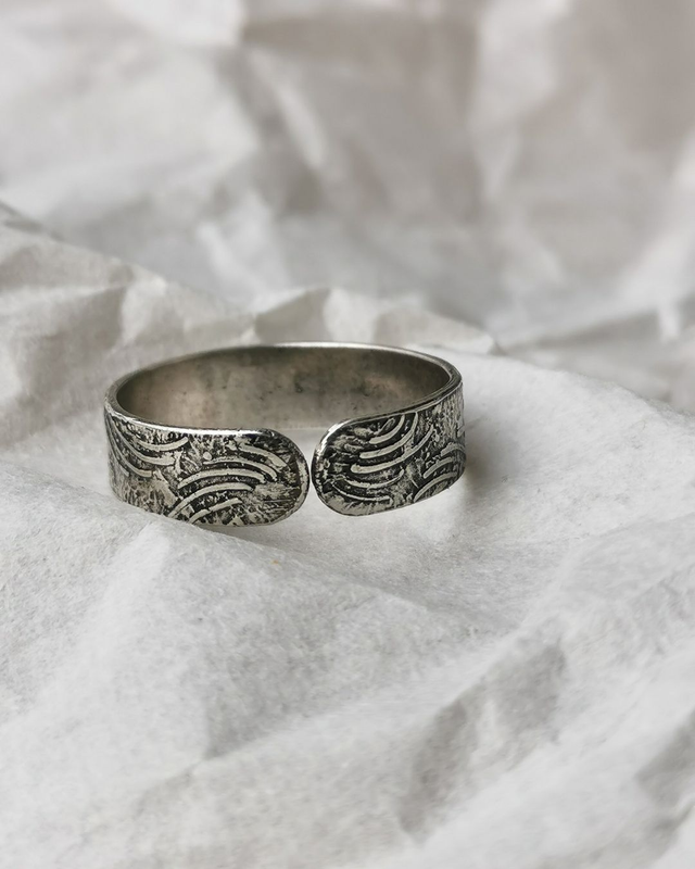 bague «pluma»