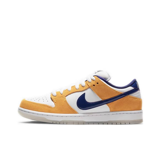 Nike Dunk (Vendu sans la boîte )