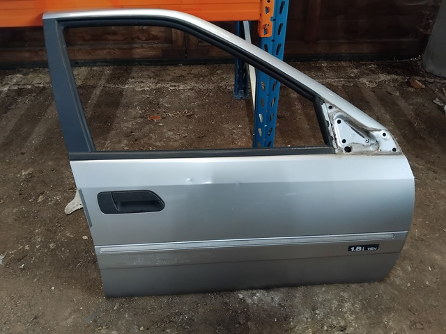 Porte avant passager