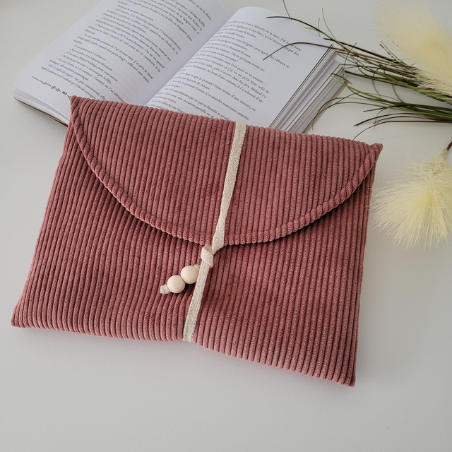 Pochette à livre Romy velours vieux rose