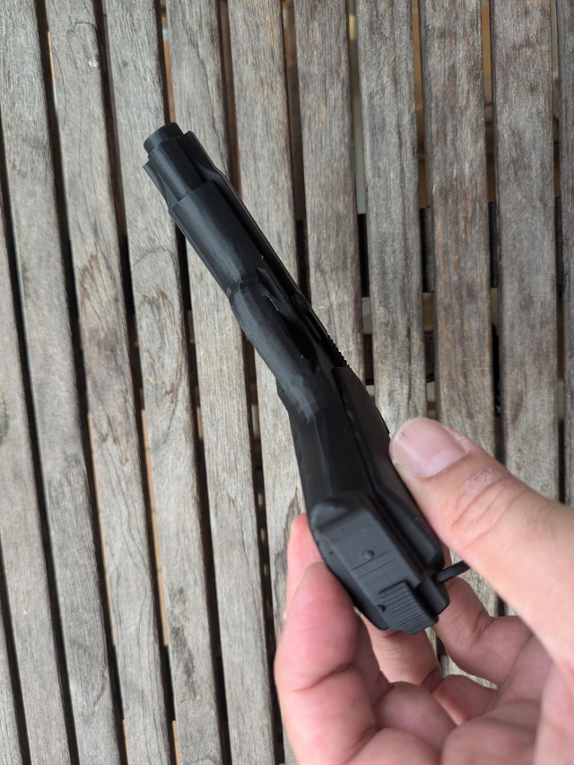 Pistolet automatique Beretta M34 (Italie) – Reproduction factice