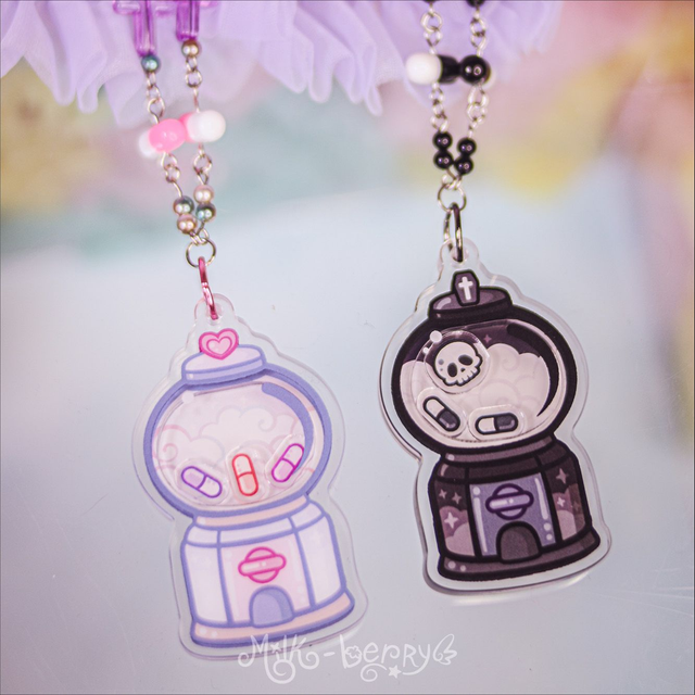 Collier Shaker Distributeur à Bonbons yamikawaii