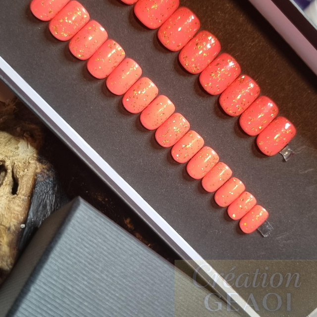 Glitz Corail little carré S