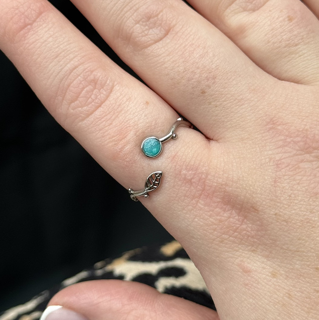 Thorn Wrap Ring