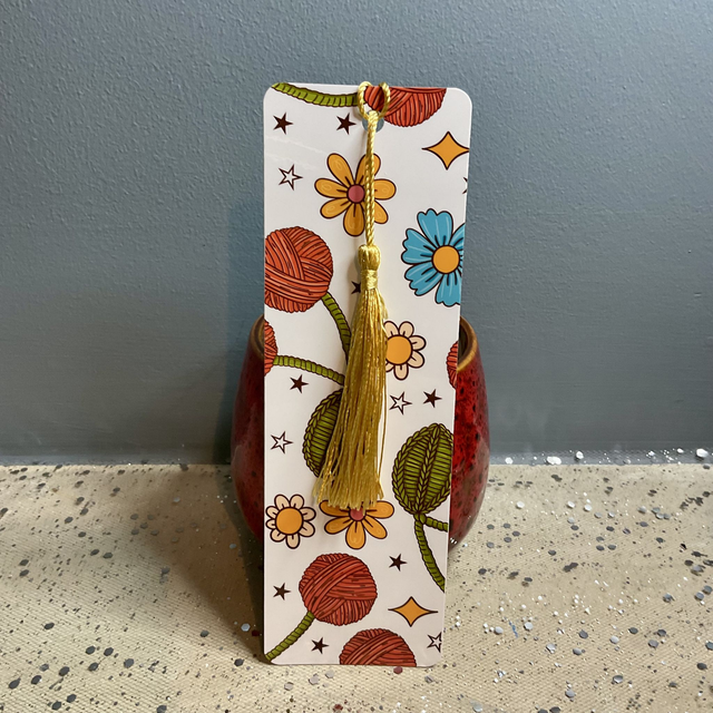 Handmade laminated bookmarks. Leaves-Autumn design.