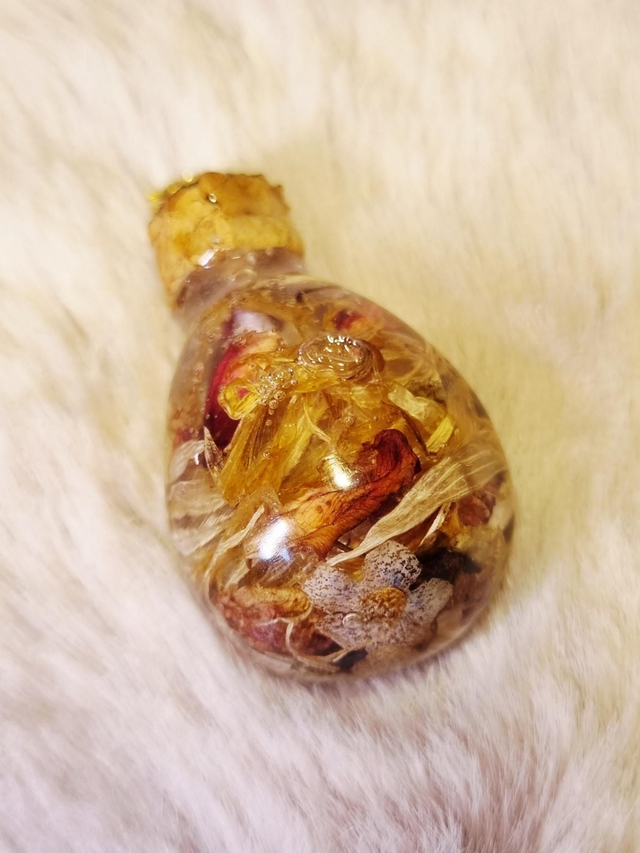 Le Pendentif Potion #43 - Mélange des Ancêtres