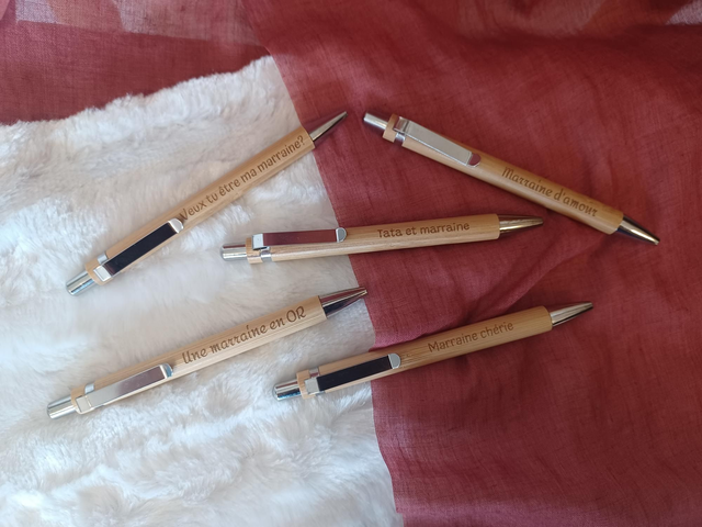 Stylo bambou spécial "Marraine"