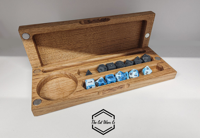 Double Dice Vault - Solid Oak