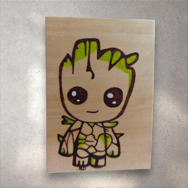 Carte postale en bois – Personnage nature