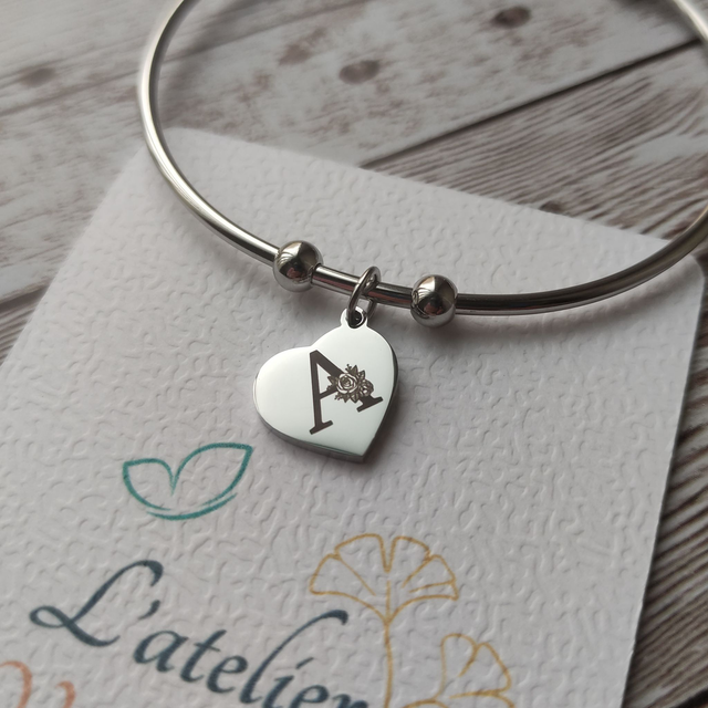 Bracelet jonc &quot;Initial&quot; alphabet fleurs acier argenté