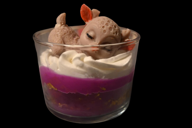 🕯️ Bougie « Petit Renne des Neiges » (une oreille cassée)