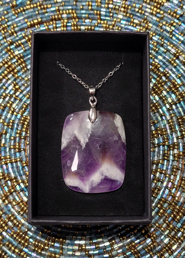 Pendentif Améthyste Chevron