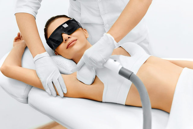 3 sessões Depilação Laser Corpo inteiro Feminino