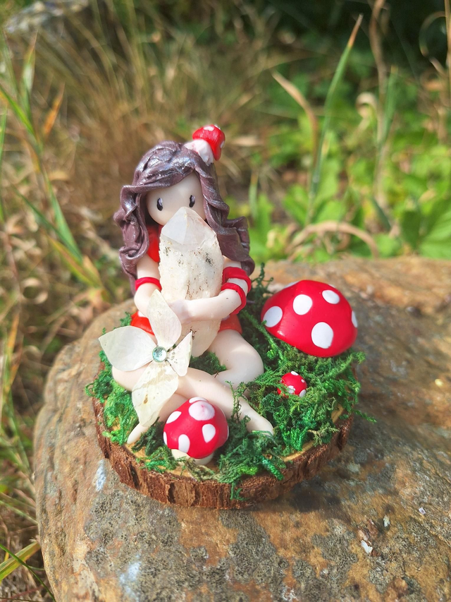 Analya, gardienne Cristal de roche Ananas