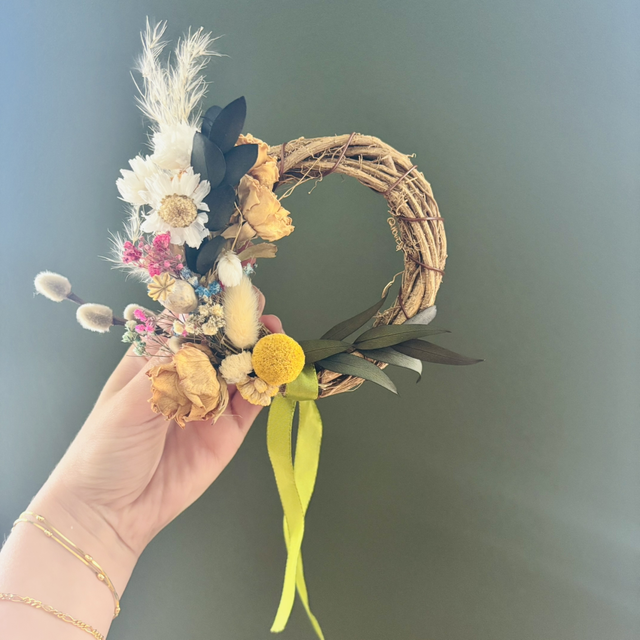 Craspedia and rose mini wreath