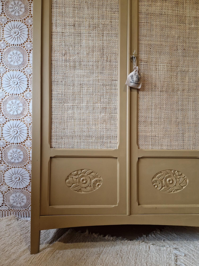 Armoire Cannée