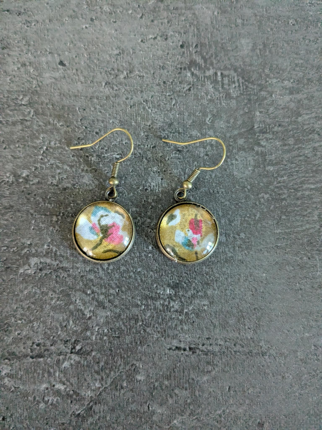 Boucles d'oreilles pendantes