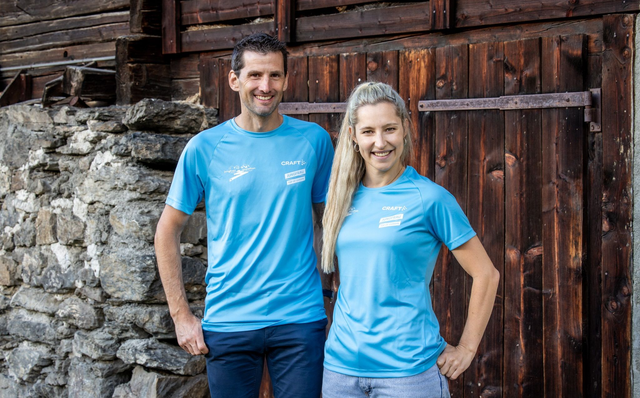 T-Shirt nur für Finisher Halbmarathon (hellblau) Damen und Herren  