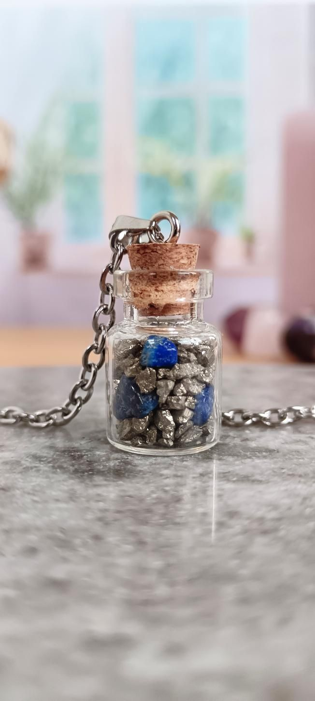 Pendentif fiole PAON petit