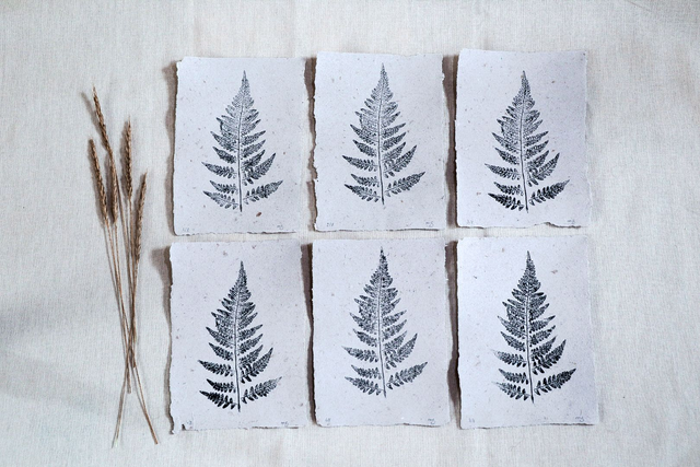  Impression artisanale de plante fougère – Œuvre unique en 8 exemplaires sur papier recyclé